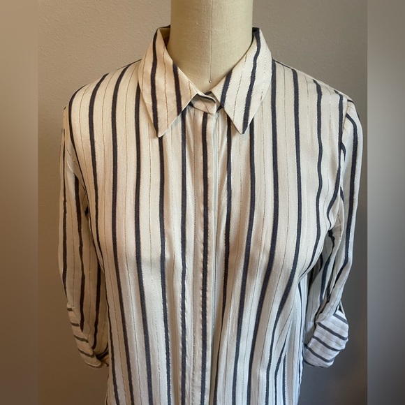 T Tahari Striped Shirt - Picture 5 of 14